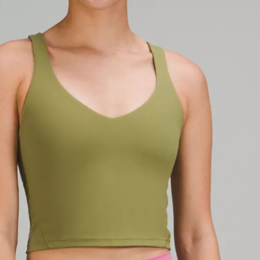 Lululemon cropped tank top